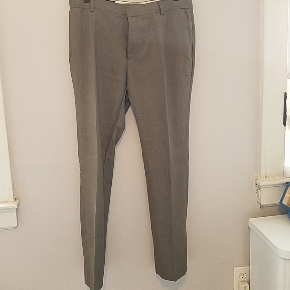Men's dress pants/Banana Republic.     '